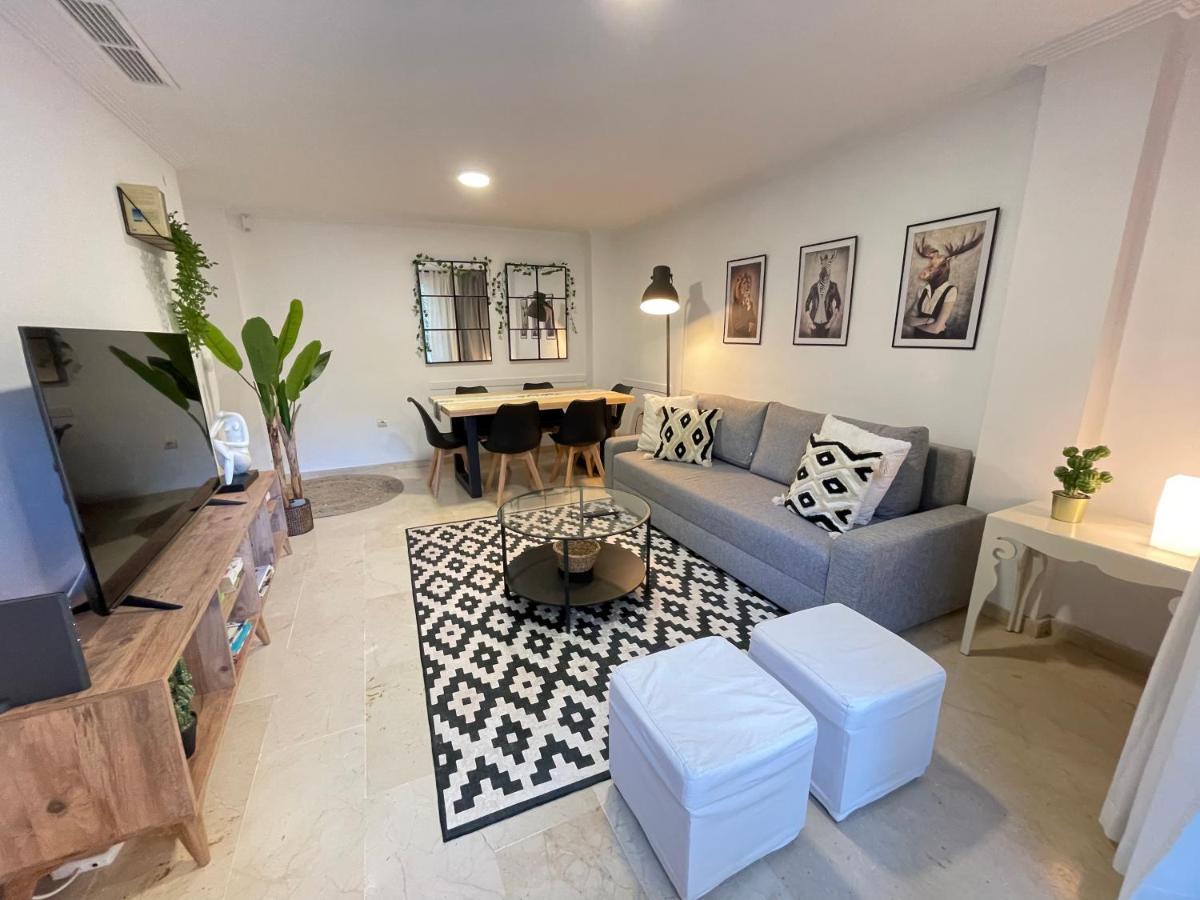 Marbella Pleasant Duplex by Elviria Las dunas beach Bagian luar foto