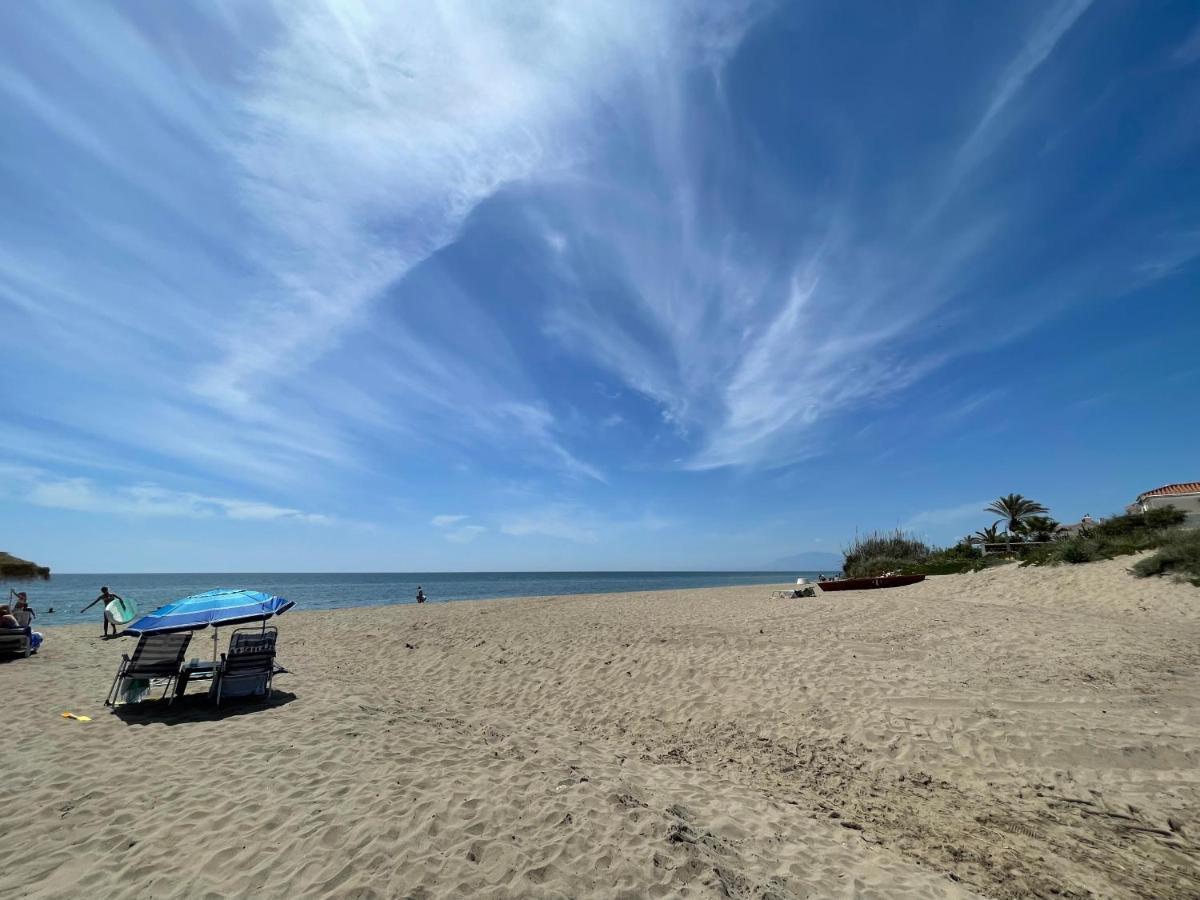 Marbella Pleasant Duplex by Elviria Las dunas beach Bagian luar foto