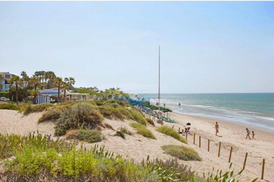 Marbella Pleasant Duplex by Elviria Las dunas beach Bagian luar foto