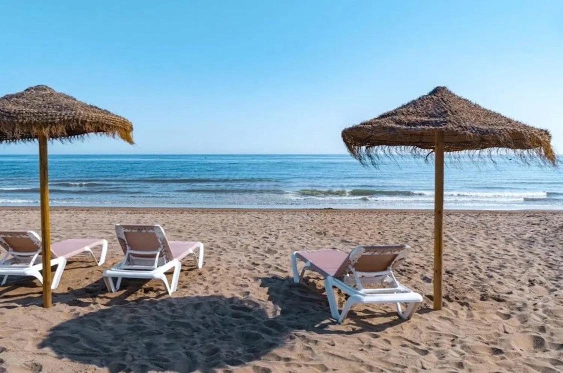 Marbella Pleasant Duplex by Elviria Las dunas beach Bagian luar foto